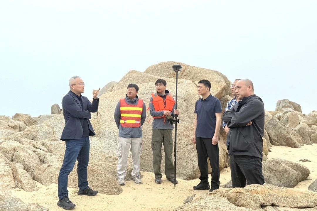 必威BETWAY领导带队赴海南驻地项目组进行实地考察慰问